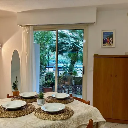 Lägenhet Fronte Mare Con Giardino Privato, Vicino Monaco Roquebrune-Cap-Martin