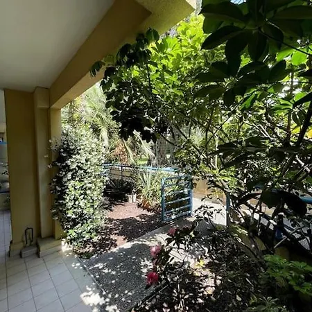 Fronte Mare Con Giardino Privato, Vicino Monaco